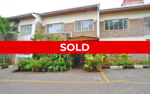 A 3 Bedroom Maisonette  For Sale On 3rd Parklands Close To Agakhan Hospital/University