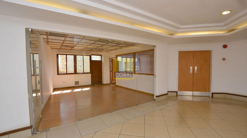 yaya office to let