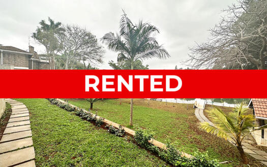 Spacious 4 Bedroom Home Overlooking a Serene Lake in Nyari