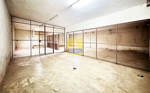 Basement Level Storage Spaces To Let In Parklands.