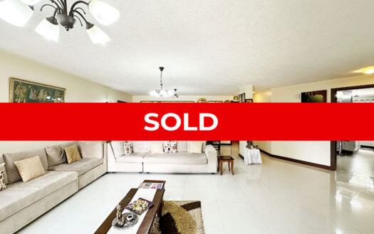 4-bedroom apartment for sale in Parklands in a compound of 14 apartments only.
