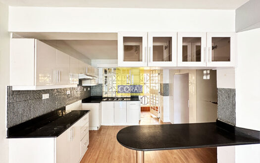 Cozy 4-Bed All Ensuite Apartment with DSQ For Sale in Kilimani