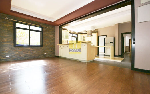 Magnificent 5-Bedroom Townhouse For Sale in Lavington