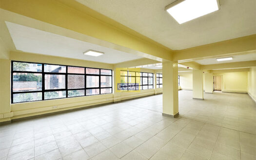 Open Plan 2200 Sqft Office For Sale On Parklands Road