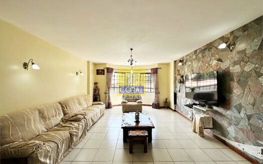 Well Designed, Spacious 4 Bedroom Apartment for sale in 6th Parklands