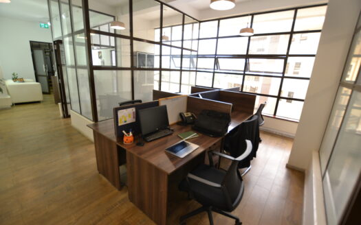 Serviced Offices to let in Spring Valley
