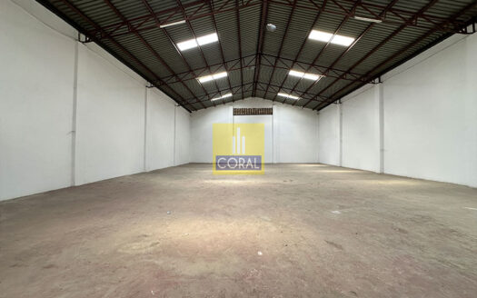Prime 9,000 sqft Warehouse Space To Let on Mombasa Road