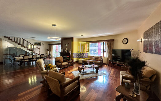 Grand 4-Bedroom Duplex Penthouse in an Exclusive Low-Density Estate in Parklands