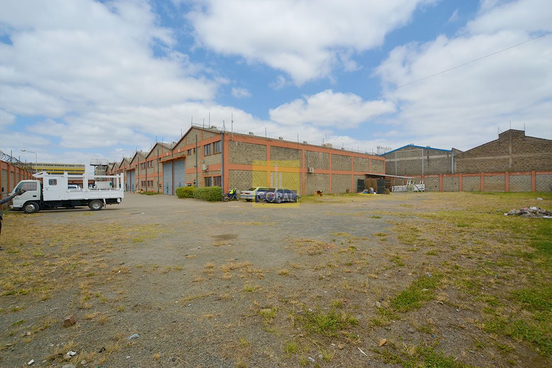 warehouses to let in industrial area
