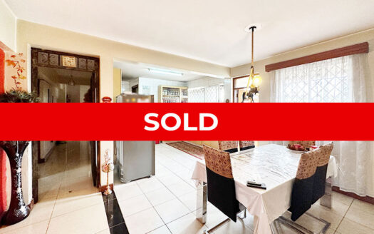 Conveniently Located Spacious 3 Bedroom Apartment For Sale Within Parklands