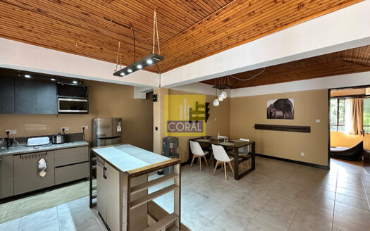 Charming 2 Bedroom Fully Furnished Guest House in the Heart of Parklands