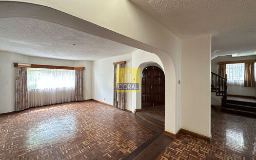 4 Bedroom Townhouse for Sale in Brookside with a Private Garden in a Compound of 10 Townhouses