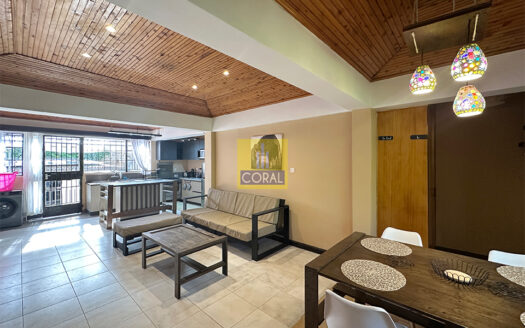 Charming 2 Bedroom Fully Furnished Guest House in the Heart of Parklands