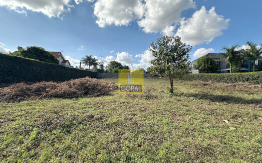Premium 0.5-Acre Residential Plot for Sale – Muthaiga North, Nairobi