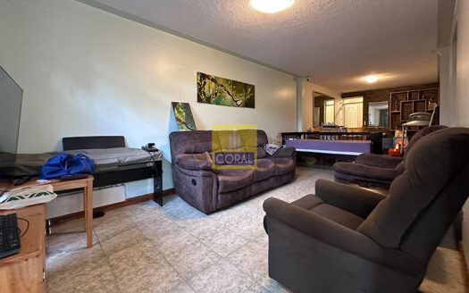 4 Bedroom Townhouse for Sale in 6th Parklands