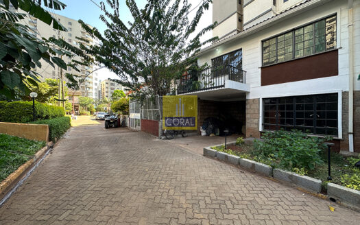 Renovated 4 Bedroom Maisonette for Sale in a Gated Estate in Parklands