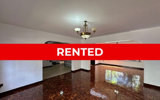 4 Bedroom Townhouse With a Master En-suite, Garden, Dsq, Store, for Rent on 5th Parklands